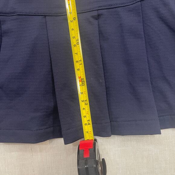 Bette & Court Golf/Tennis Skort Size Medium Navy Blue NWT - Picture 5 of 9